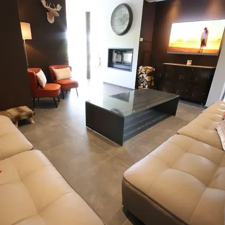 Mosty Holiday home Tillet