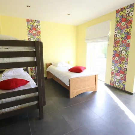 Mosty Holiday home Tillet